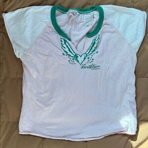 Vintage heart-wing Green and White Signature Tee